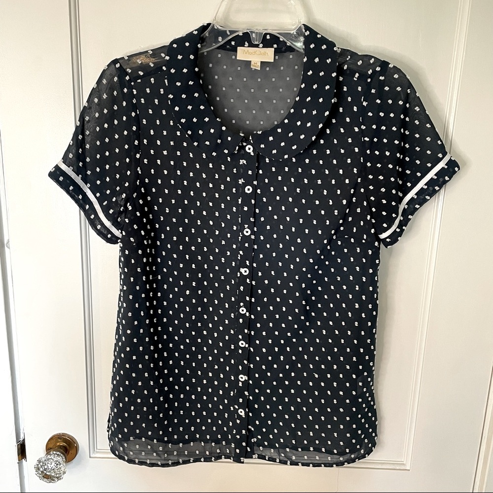 Modcloth Swiss dot shirt